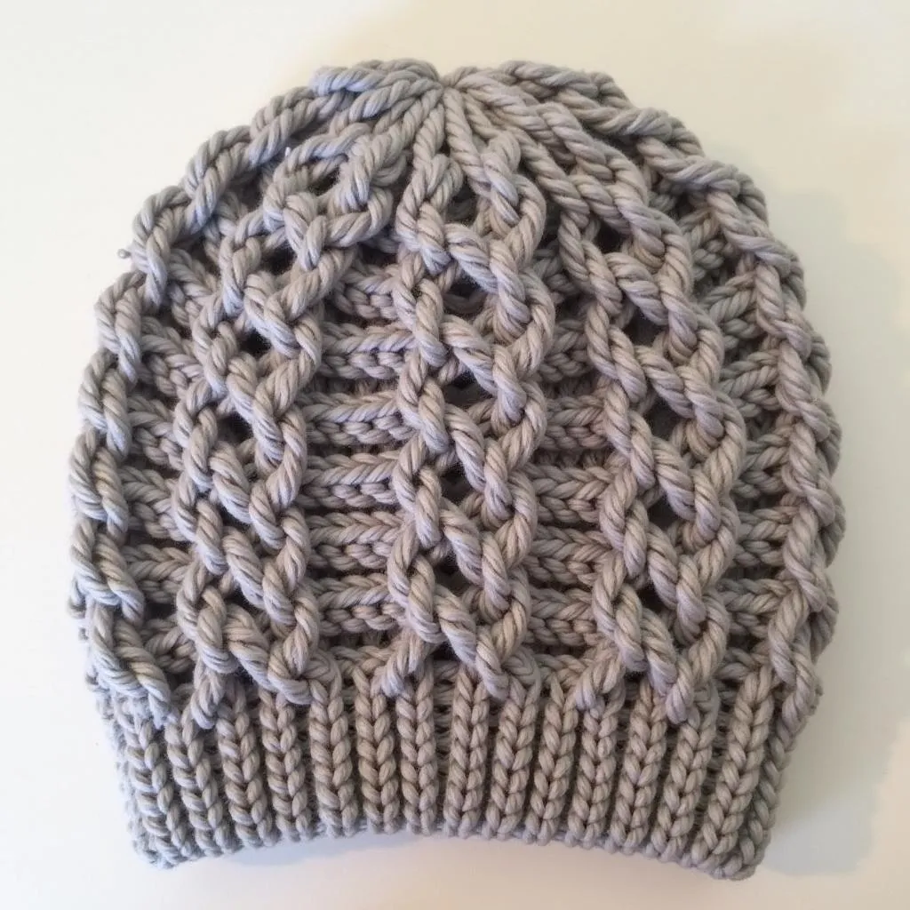 Chunky yarn crochet hat for a stylish winter look