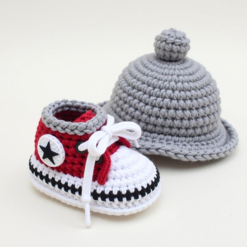 Crochet Baby Booties and Hat Set Free Pattern