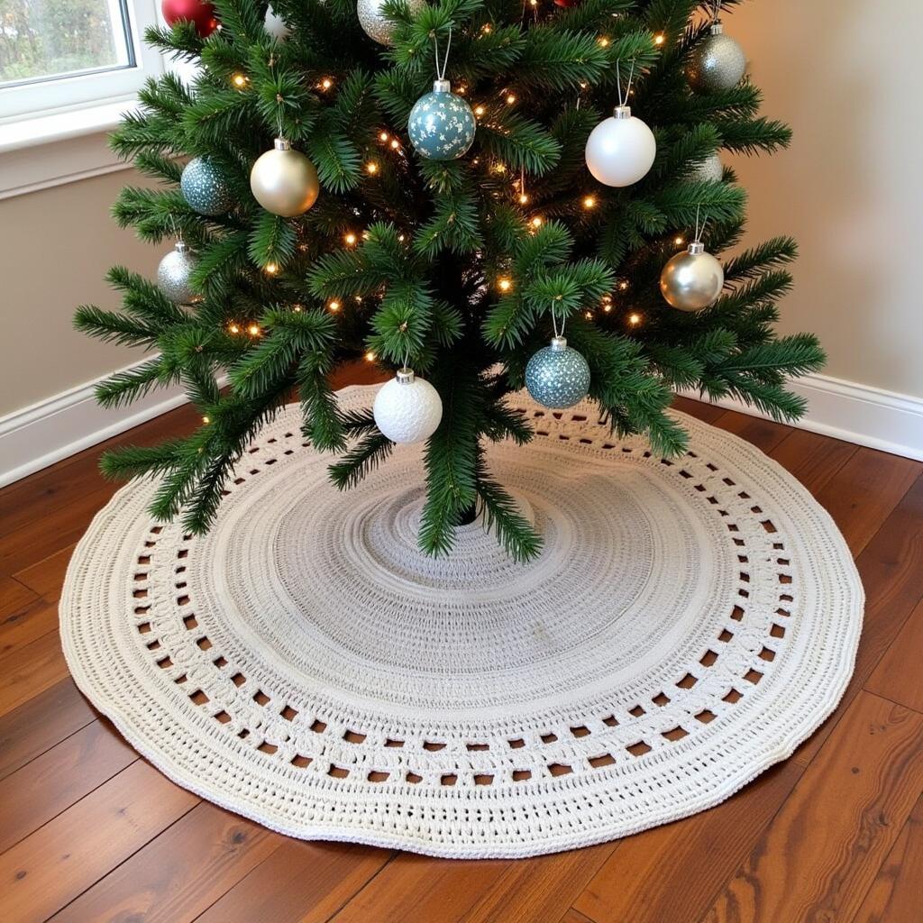 Modern Crochet Christmas Tree Skirt Free Pattern